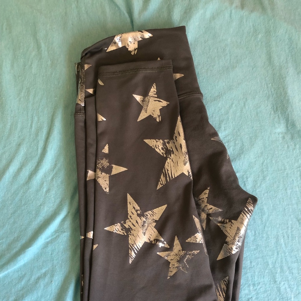 Aerie Move High Waisted Star Print leggings